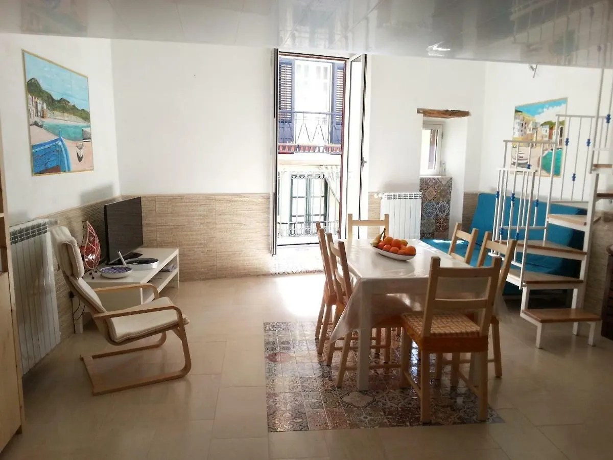 Casa Adriana In Via Spinuzza Villa Cefalù