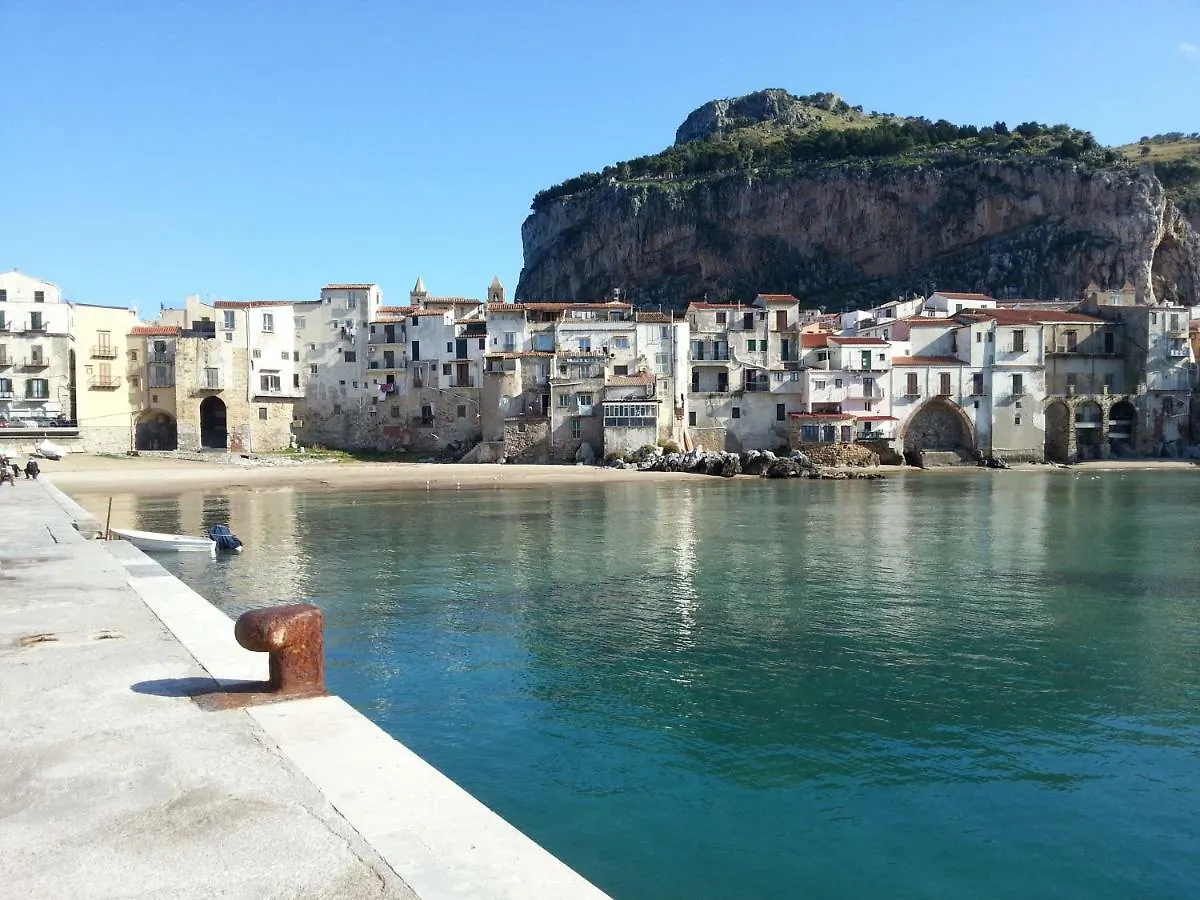 Casa Adriana In Via Spinuzza Villa Cefalù Tatil Evi