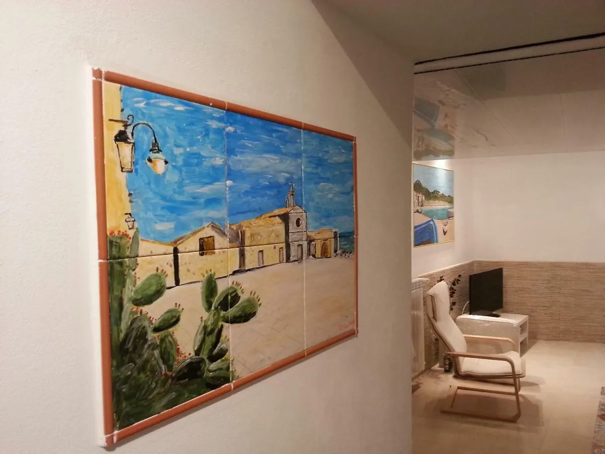 別荘 チェファル Casa Adriana In Via Spinuzzaヴィラ